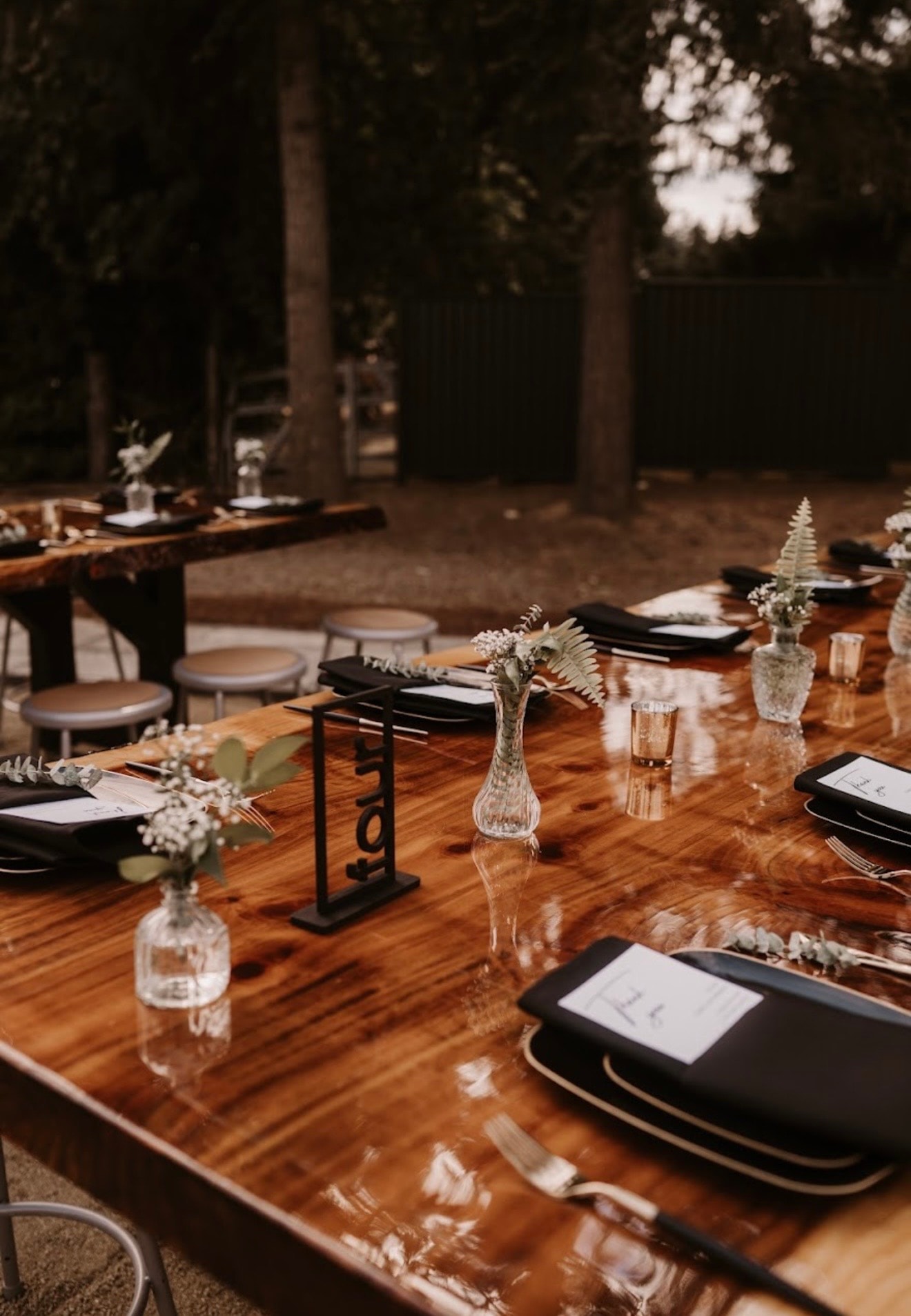Outdoor garden party table setting